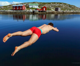 Dive into the Nordic life. Somewhat cold and very refreshing. © Tormod Igelø Ellingsen